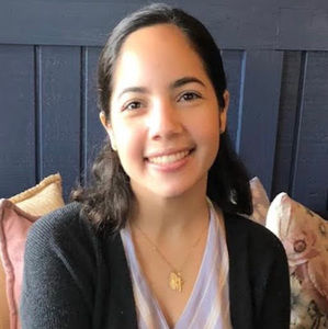 Meet your Posher, Ana